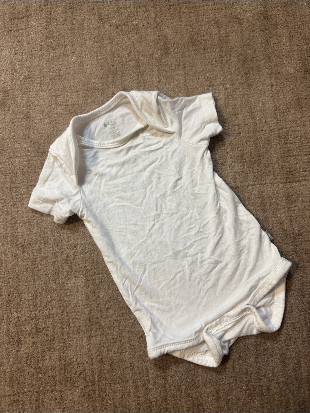 Kyte 0-3M White onesie bamboo